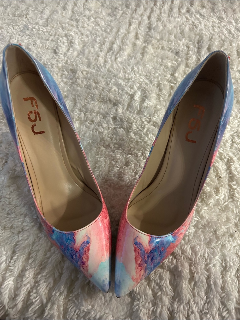FSJ Pink Blue Watercolor Pointed Toe Pumps